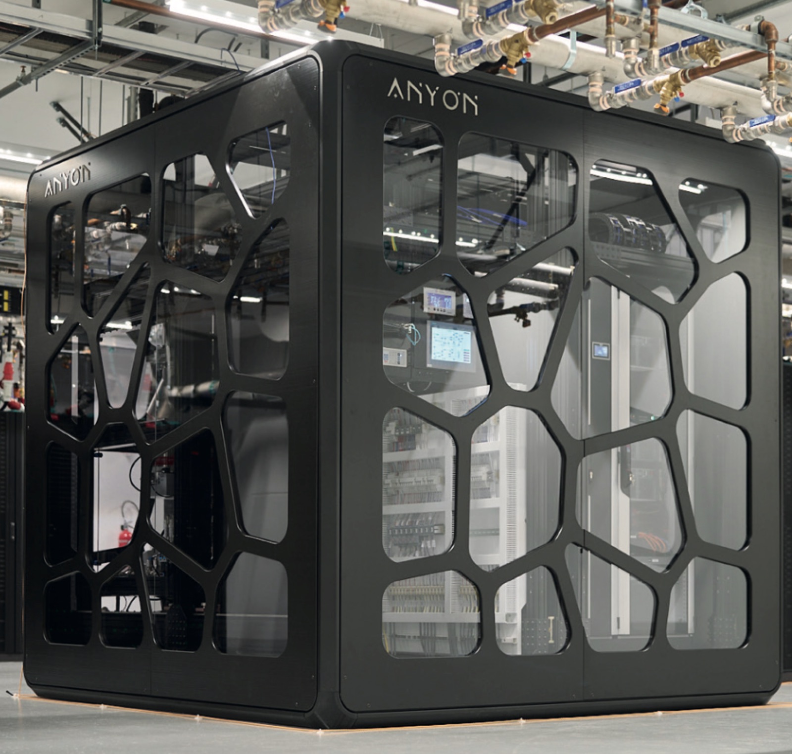 Qube™